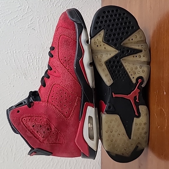 Air Jordan 6 Retro GS Toro Bravo Children's Sneakers 384665-600 Size 5Y - Picture 14 of 17